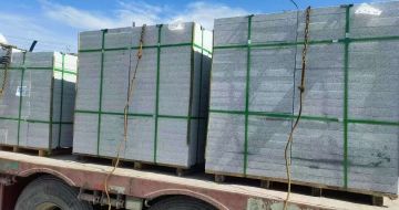 随州 芝麻白花岗岩地铺石装车日常