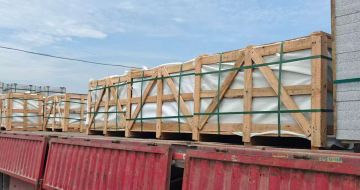 随州 芝麻白花岗岩地铺石出口专车-泰国游