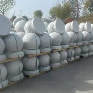 随州 白麻花岗岩石材圆球，石球，挡车球，隔离球，景观石球，风水球等
