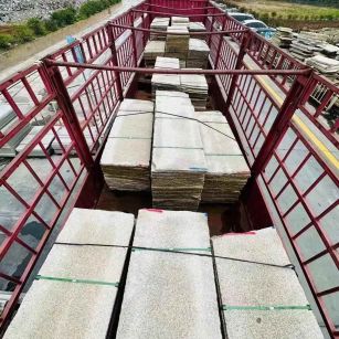 随州 黄金麻花岗岩荔枝面，光面毛板装车完成