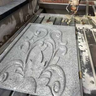 随州 白麻别墅干挂雕花板