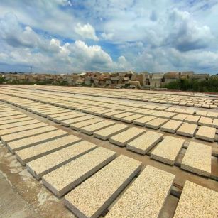 随州 黄金麻荔枝面花岗岩石材地铺石防护中