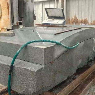 随州 芝麻灰异型加工-拱桥