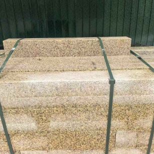 随州 黄金麻花岗岩石材机切面栏杆料半成品