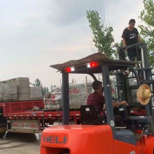 随州 黄金麻冰裂纹，地铺石装车