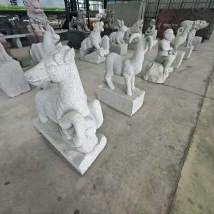 随州 芝麻白花岗岩造型立体雕刻——十二生肖