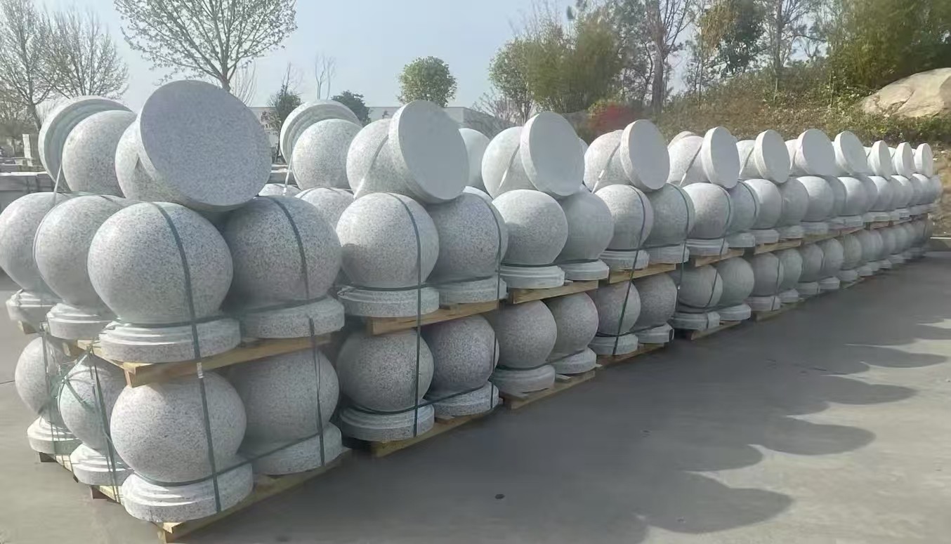 随州 白麻花岗岩石材圆球，石球，挡车球，隔离球，景观石球，风水球等