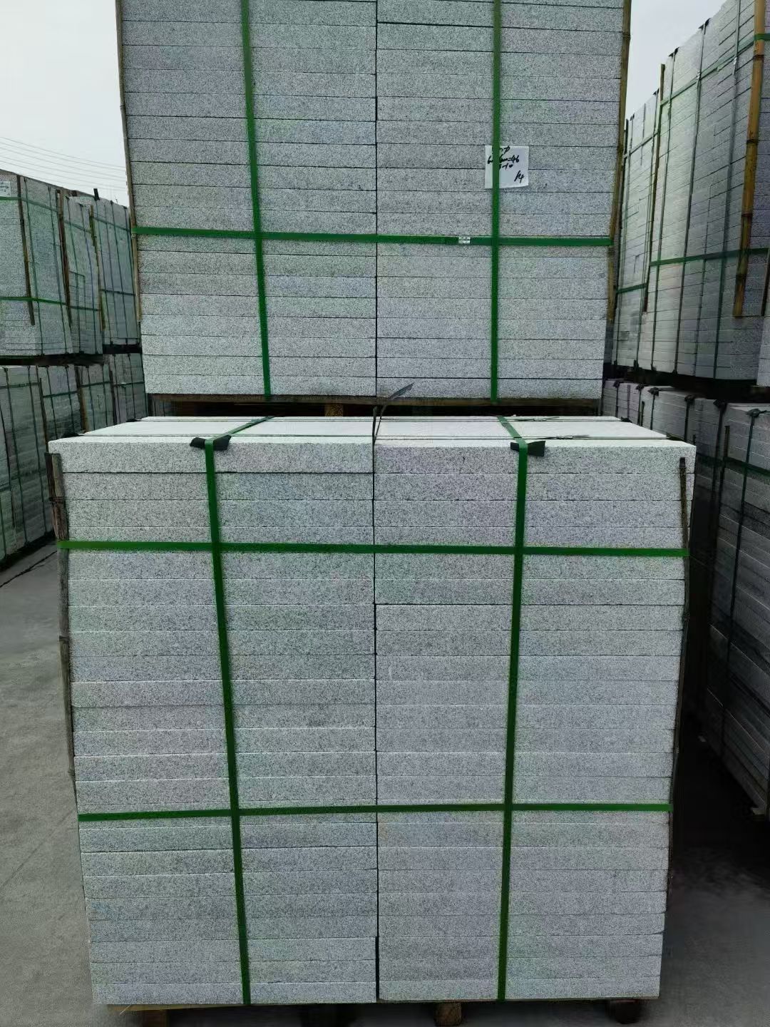 随州 芝麻白火烧，园林广场市政工程地铺石，1.8~5.0厚均有现货