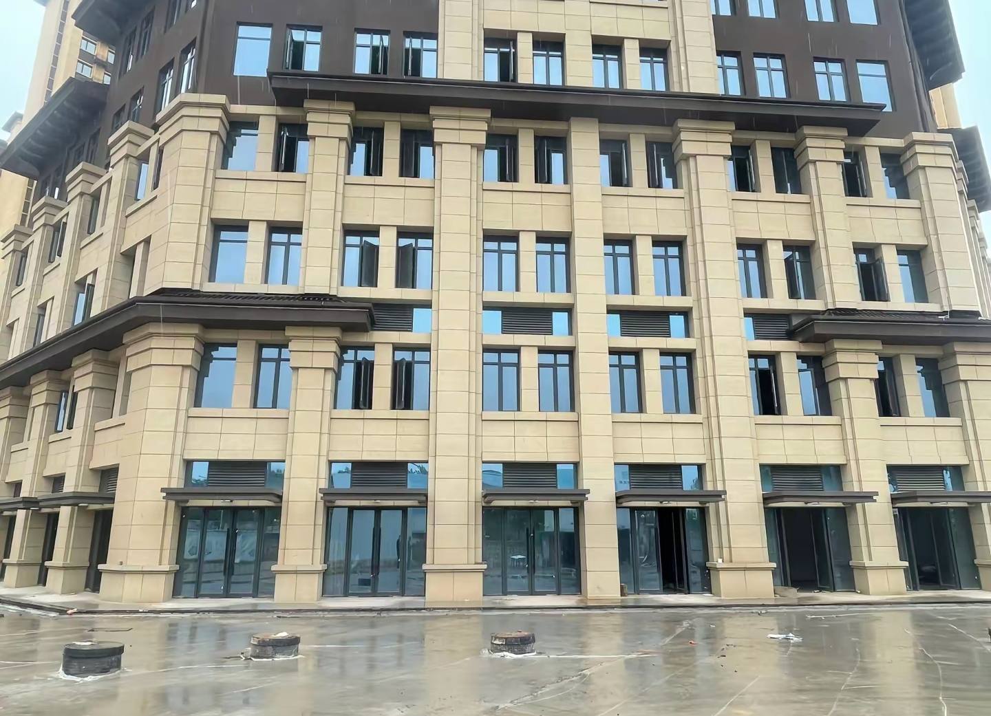 随州 黄金麻花岗岩荔枝面小区外墙干挂