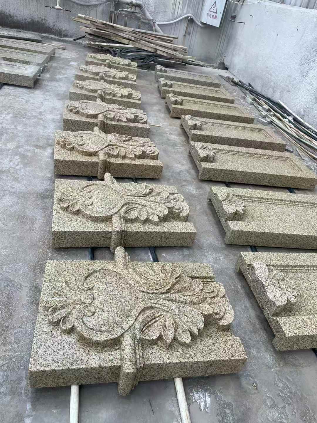 随州 黄金麻花岗岩别墅外墙雕刻板