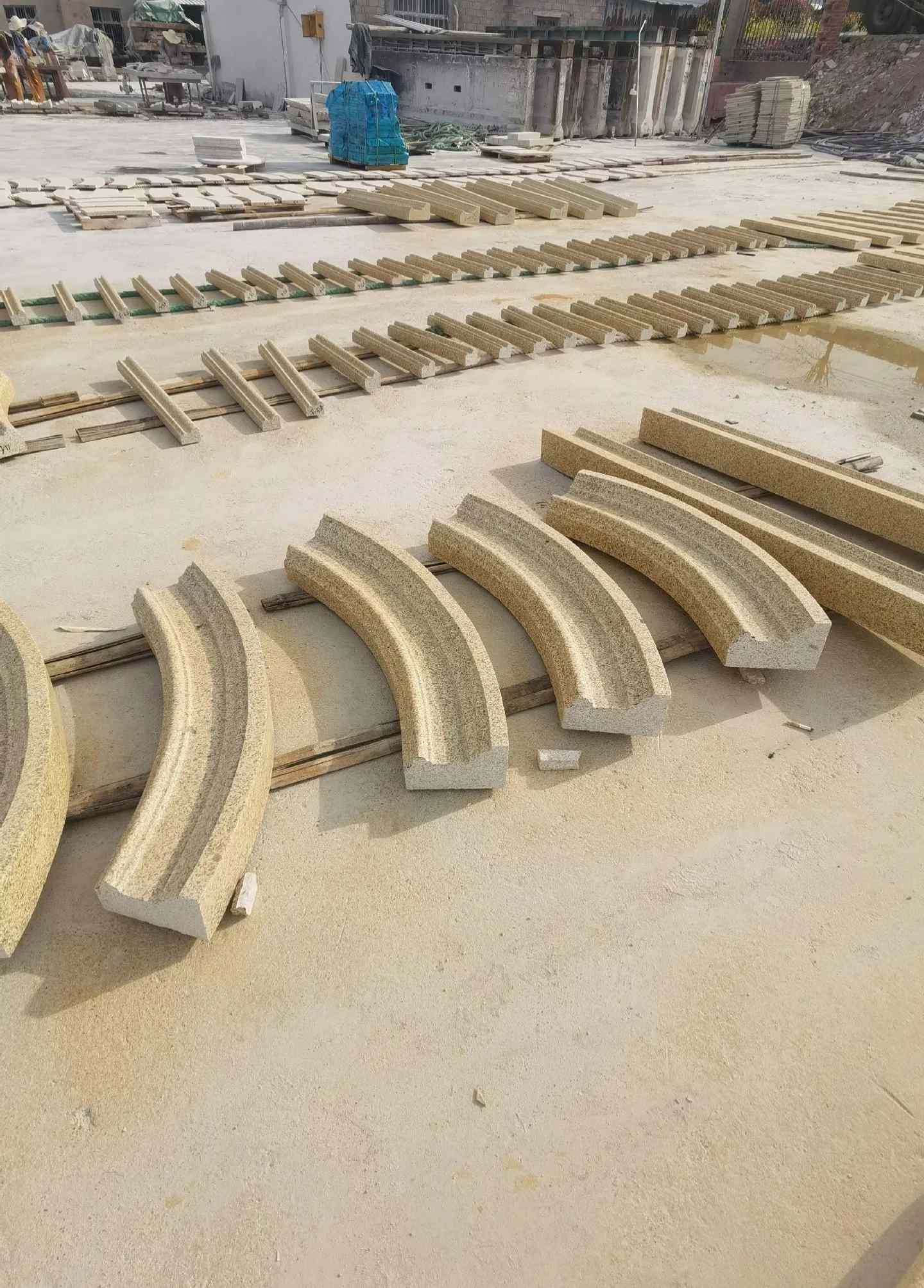 随州 黄金麻花岗岩别墅线条