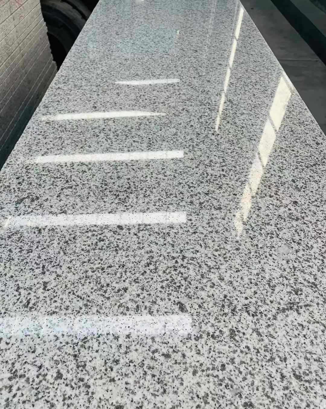 随州 白麻花岗岩光面毛板